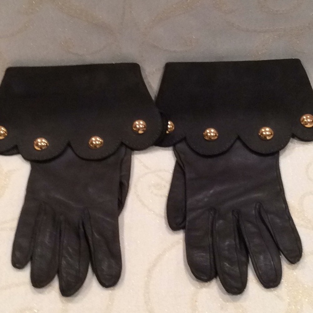 AUTHENTIC/PRISTINE, “HERMES” LAMBSKIN GLOVES